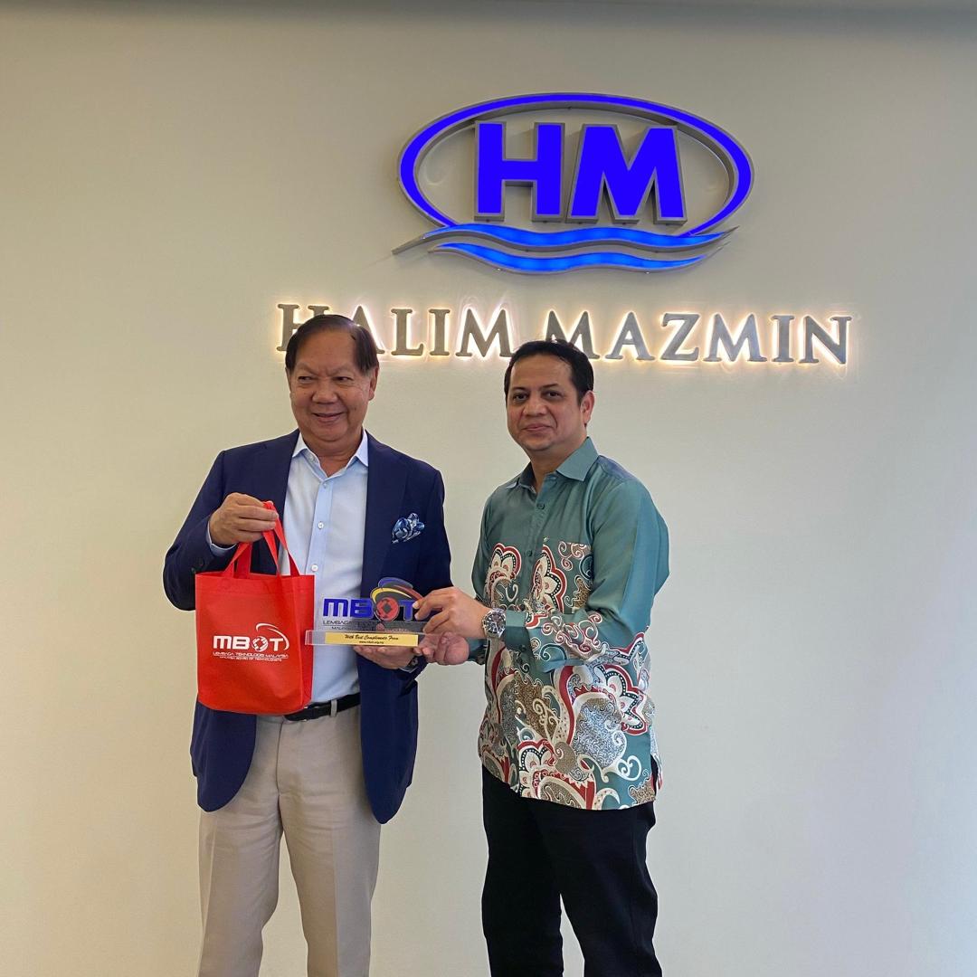 COURTESY CALL OF THE DIRECTOR OF TECHNOLOGY AND TECHNICAL ACCREDITATION SECRETARIAT TO THE EXECUTIVE CHAIRMAN OF HALIM MAZMIN GROUP, MERITUS UNIVERSITY